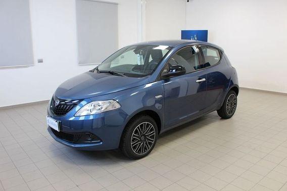 Lancia Ypsilon 1.0 FireFly 5 porte S&S Hybryd Gold